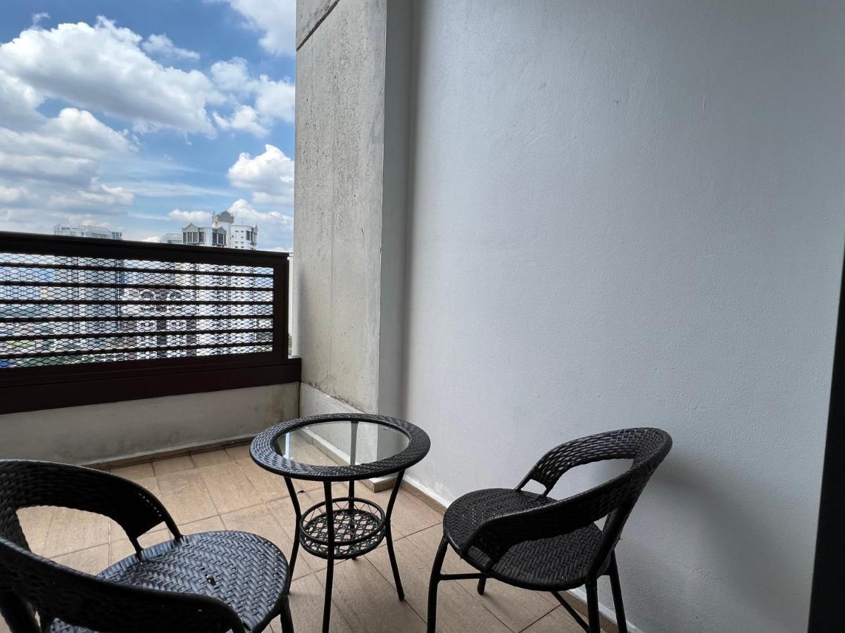 Arcoris, Mont Kiara By Mk Home Kuala Lumpur Exterior foto