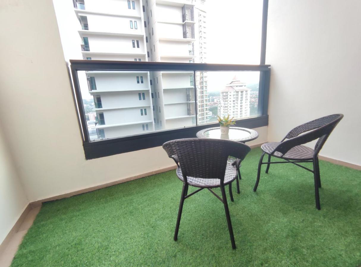 Arcoris, Mont Kiara By Mk Home Kuala Lumpur Exterior foto